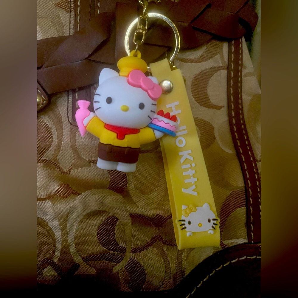 Hello Kitty Pastry Chef Hangtag Keychain Charm Fob NEW